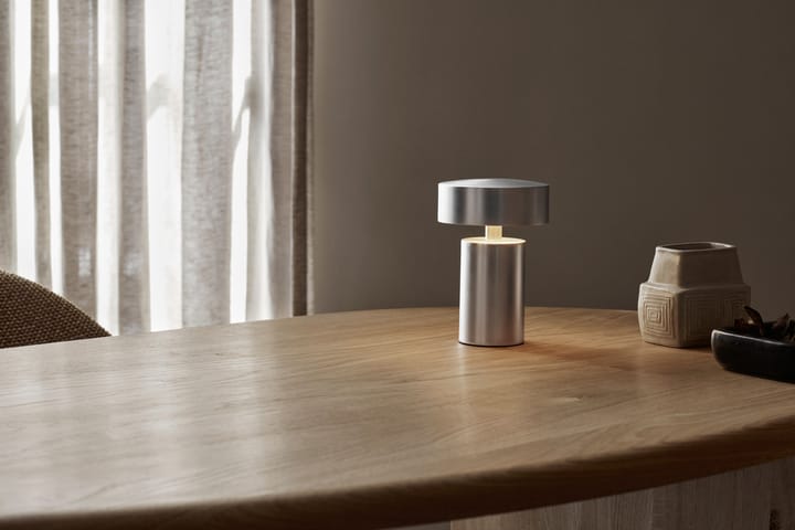 Lampada da tavolo portatile Column - Alluminio - Audo Copenhagen