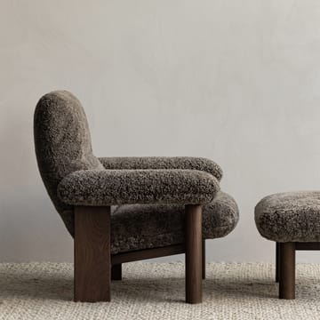 Poggiapiedi Brasilia - Bouclé 02 beige, rovere tinto scuro - Audo Copenhagen