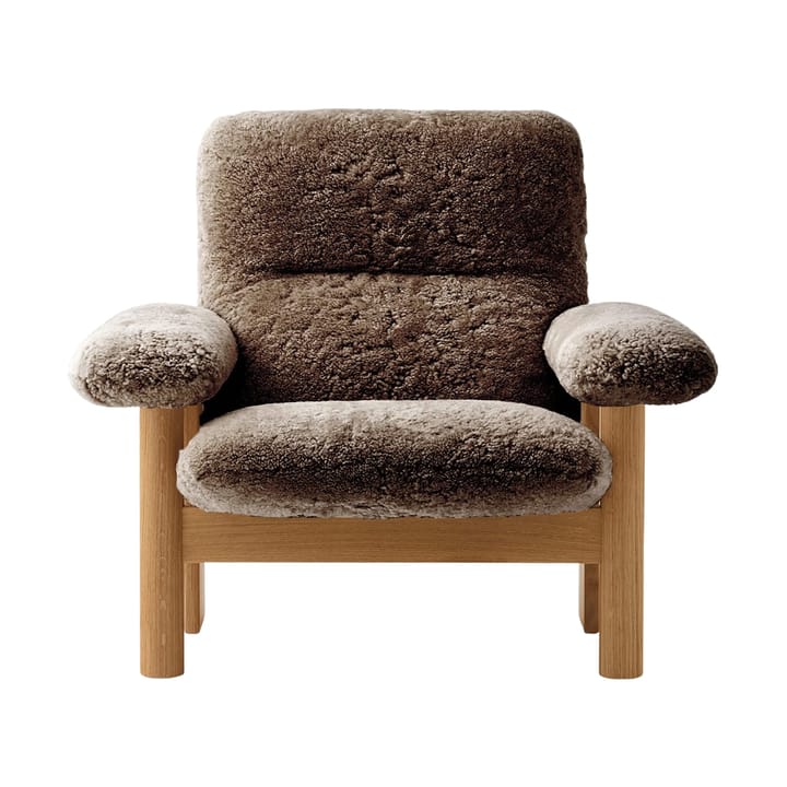 Poltrona Brasilia, Natural oak-Sahara sheepskin curly Audo Copenhagen