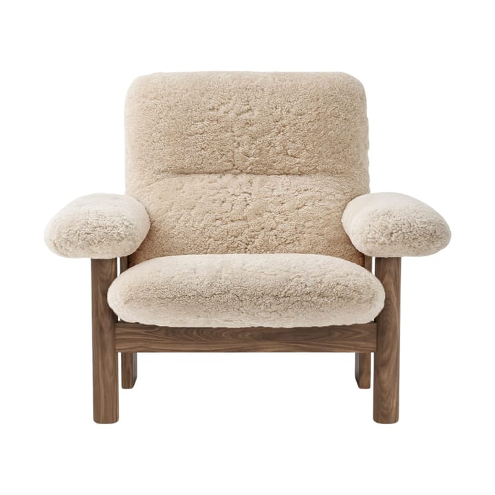 Poltrona Brasilia, Walnut-Nature sheepskin curly Audo Copenhagen