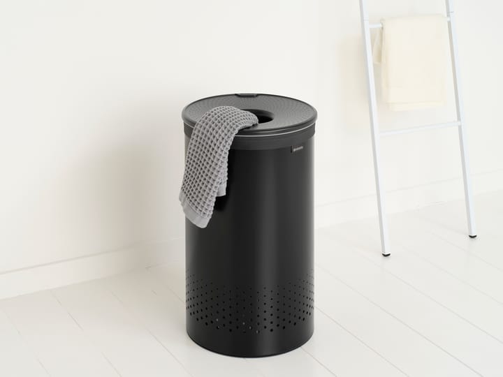 Cesto per la biancheria Brabantia con coperchio in plastica 60 L, Nero opaco Brabantia