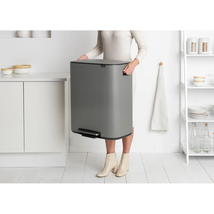 Pattumiera a pedale Bo 60 L, Mineral concrete grey Brabantia