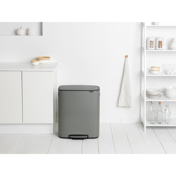 Pattumiera a pedale Bo 60 L, Mineral concrete grey Brabantia