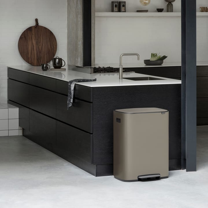 Pattumiera a pedale Bo 60 L, Platinum Brabantia