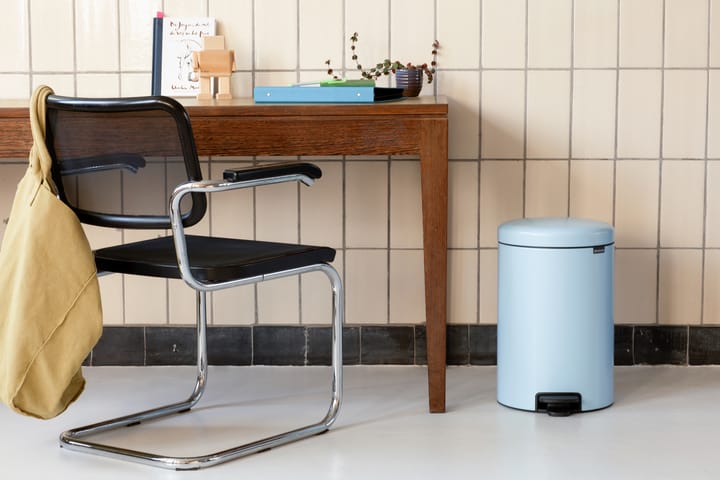 Pattumiera a pedale New Icon da 20 litri, Dreamy blue Brabantia