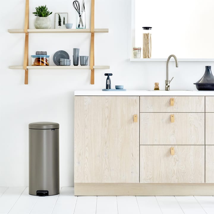 Pattumiera a pedale New Icon da 30 litri, platinum Brabantia