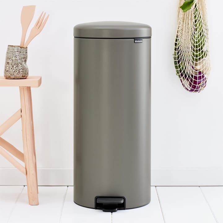 Pattumiera a pedale New Icon da 30 litri, platinum Brabantia