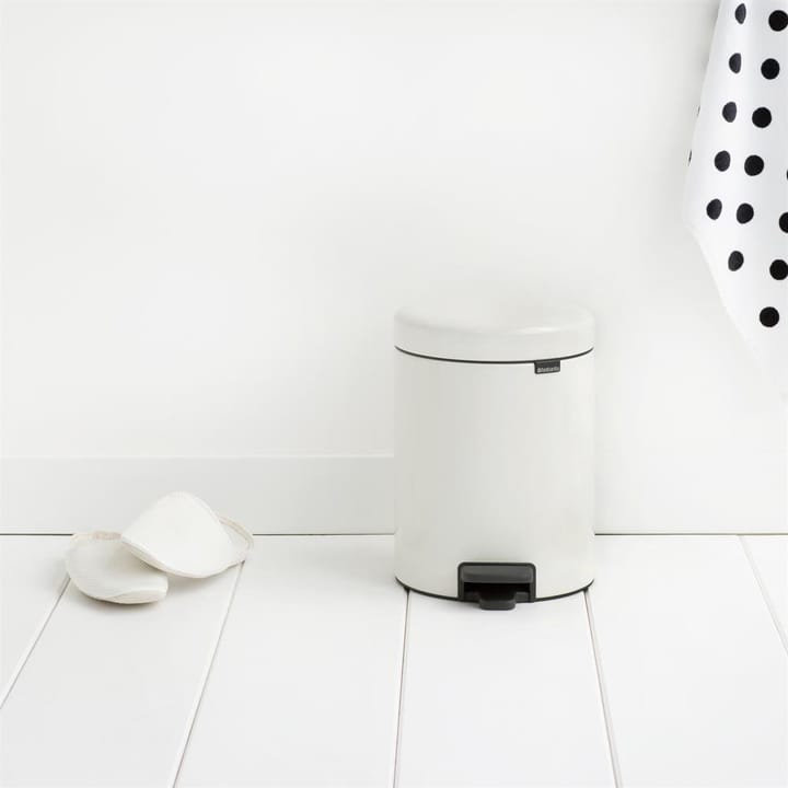 Pattumiera a pedale New Icon da 5 litri, bianco Brabantia