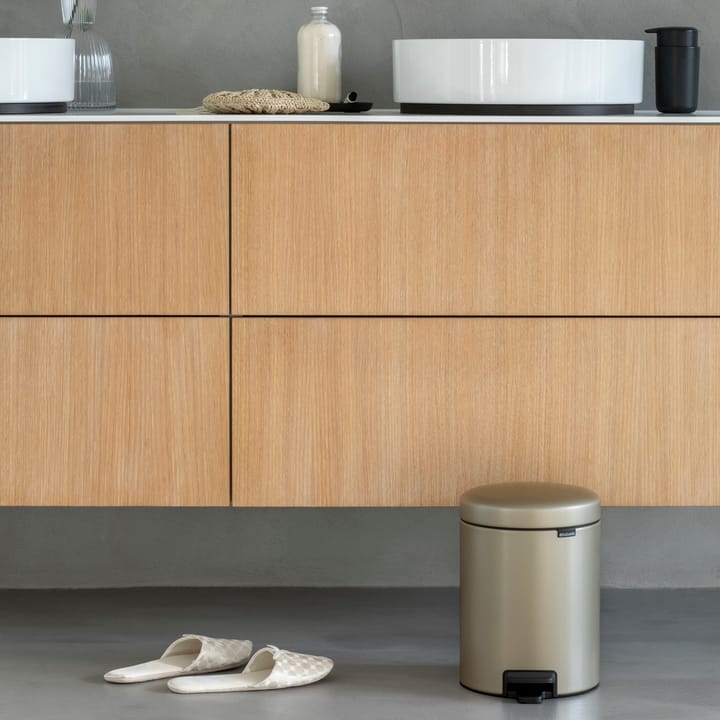 Pattumiera a pedale New Icon da 5 litri, Metallic Gold Brabantia