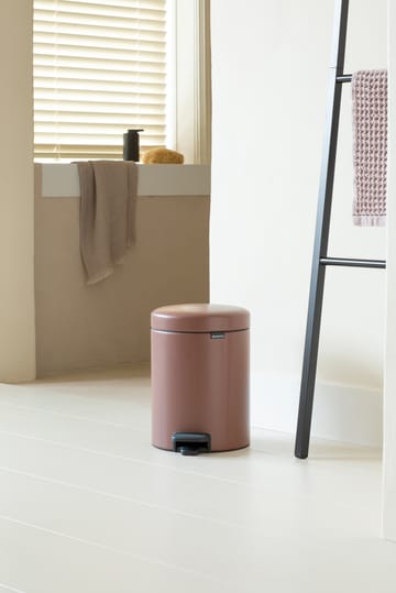 Pattumiera a pedale New Icon da 5 litri - Satin Taupe - Brabantia