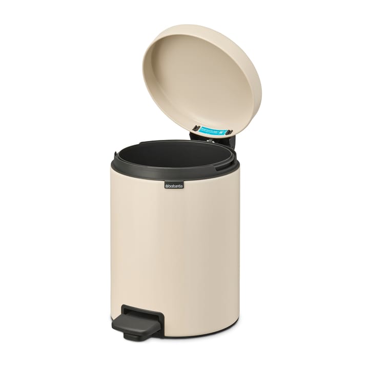 Pattumiera a pedale New Icon da 5 litri, Soft beige Brabantia