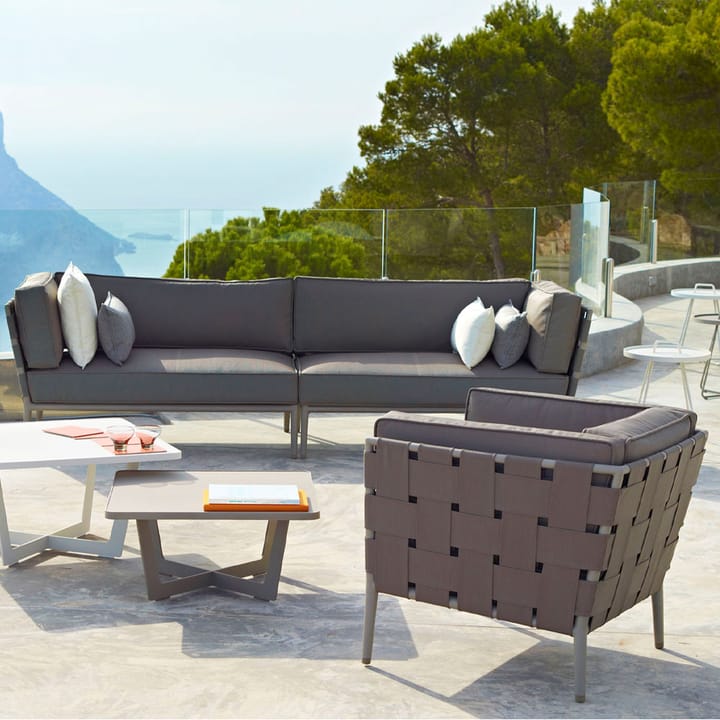 Poltrona lounge Conic, Grigio chiaro, incluso cuscini Cane-line