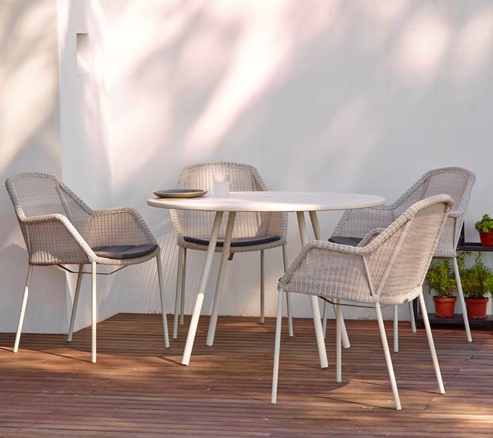 Sedia impilabile Breeze con braccioli intrecciata - Taupe - Cane-line