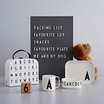 Set di stoviglie per bambini Design Letters - C - Design Letters