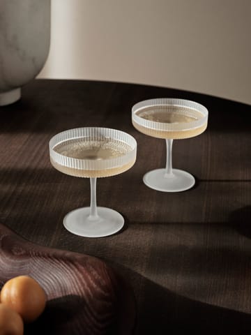 Bicchiere da champagne Ripple confezione da 2 - Frosted - ferm LIVING