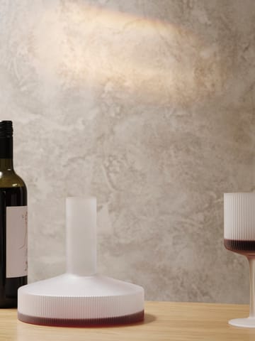 Caraffa da vino Ripple - Frosted - ferm LIVING