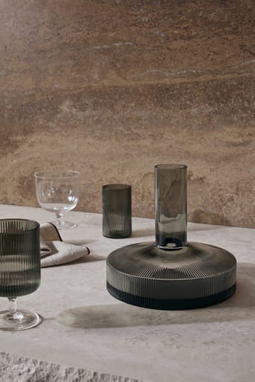 Caraffa da vino Ripple - Grigio affumicato - ferm LIVING