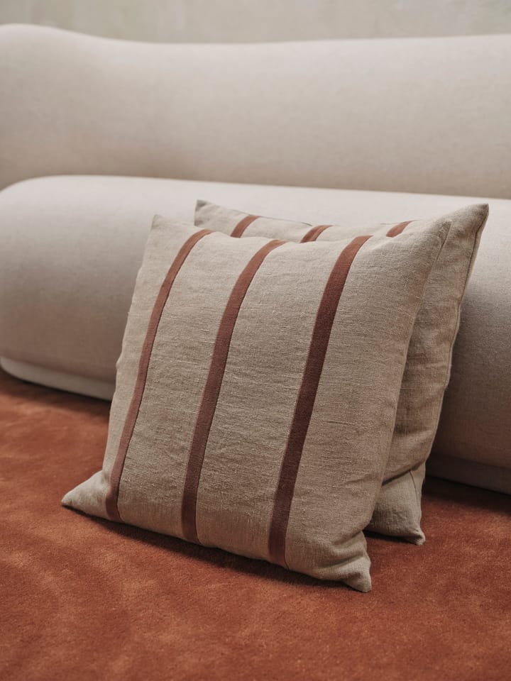 Cuscino Senti Stripe 50x50 cm - Linen-carob brown - ferm LIVING