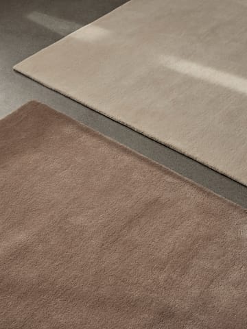 Tappeto a pelo lungo Stille - Ash Brown, 160x250 cm - ferm LIVING