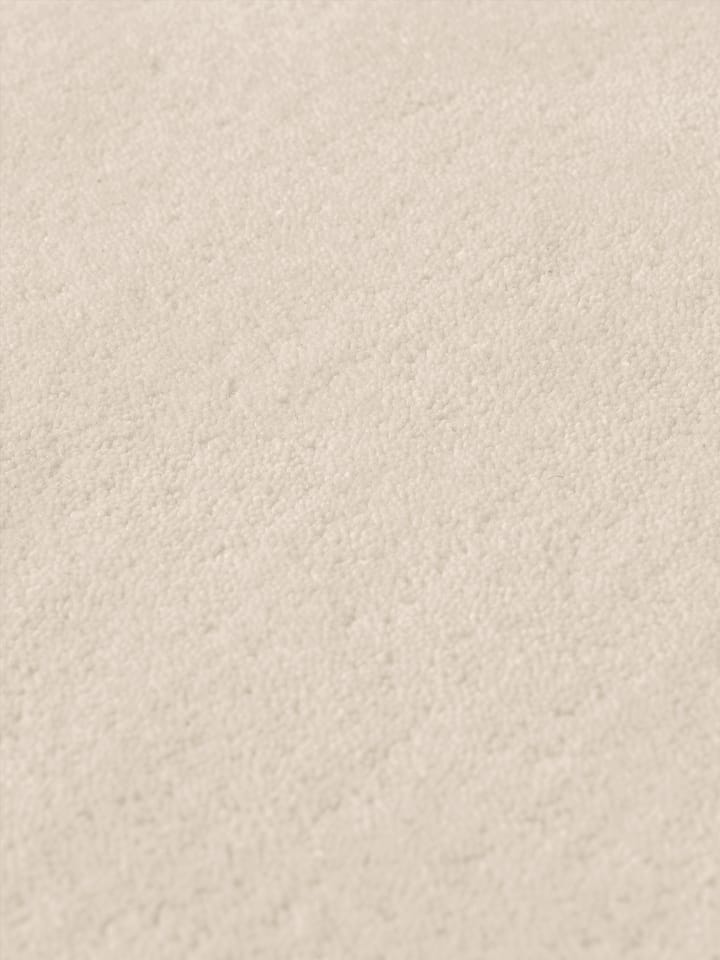 Tappeto a pelo lungo Stille - Off-white, 160x250 cm - ferm LIVING