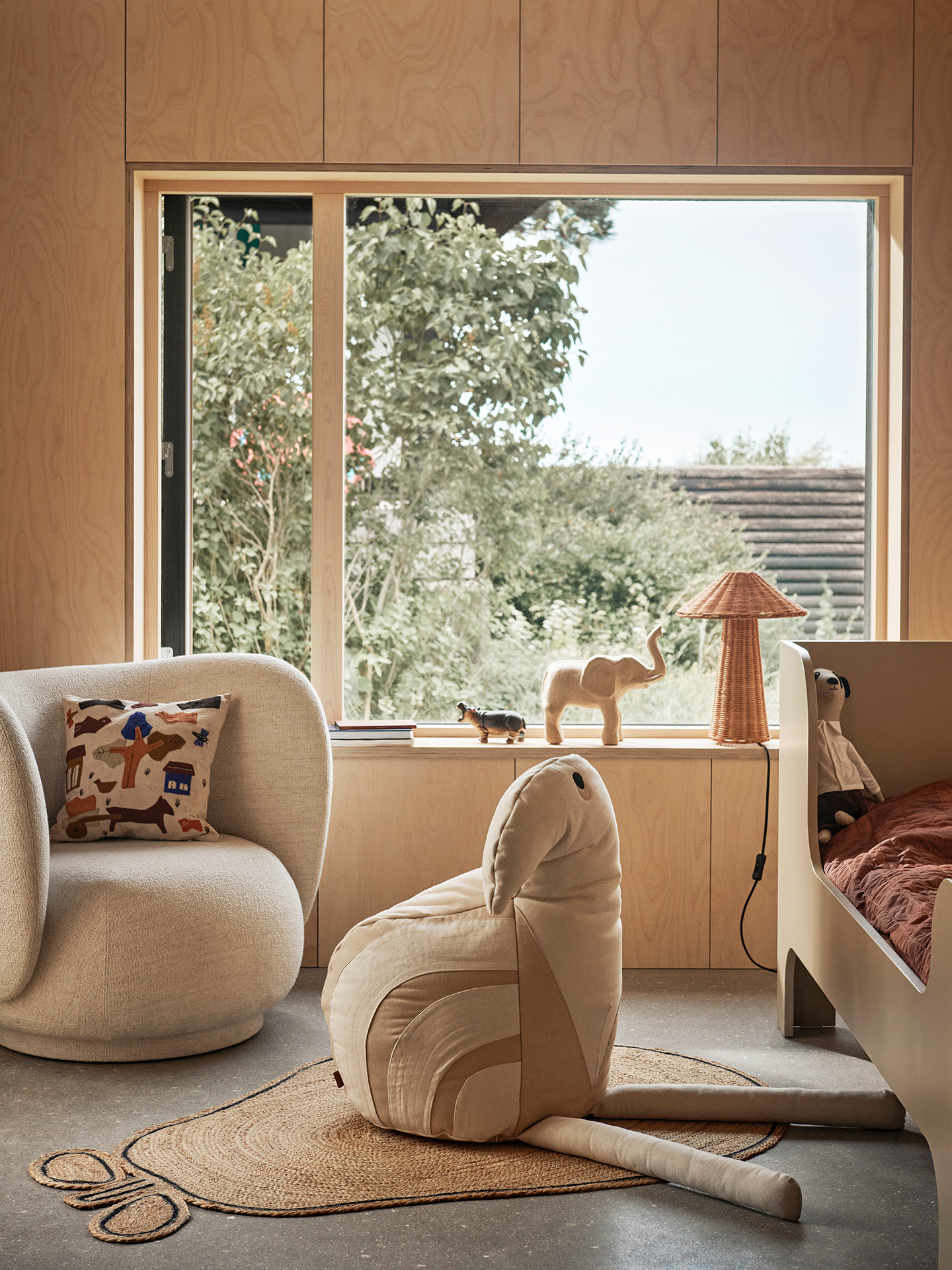 Tappeto in lana Piece da Ferm LIVING →