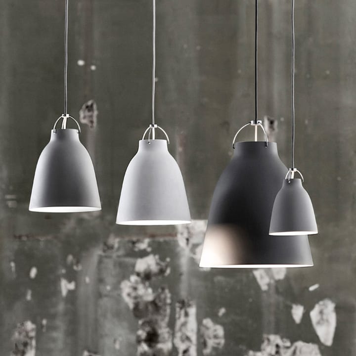 Lampada a sospensione Caravaggio 2, Bianco liscio-cavo in tessuto grigio Fritz Hansen