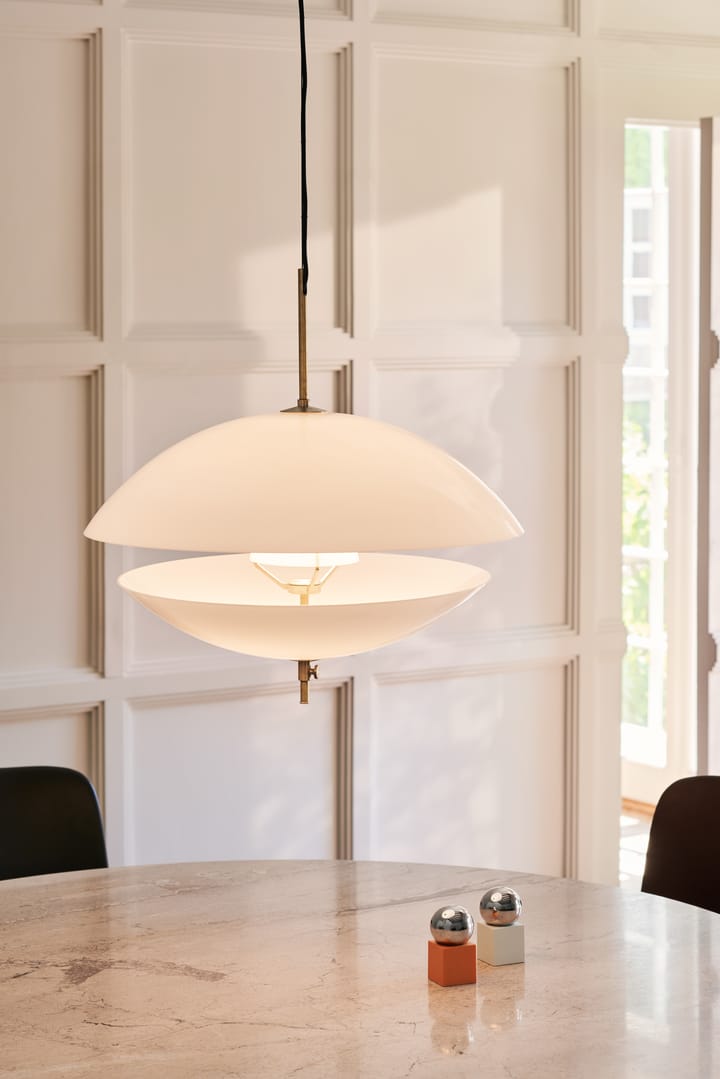 Lampada a sospensione Clam , Ø 44 cm
​ Fritz Hansen