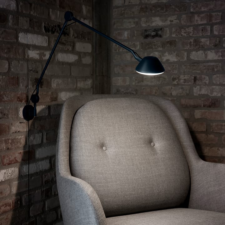 Lampada da parete AQ01, Nero Fritz Hansen