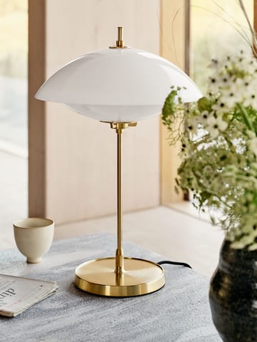 Lampada da tavolo Clam 50 cm - Opal-brass - Fritz Hansen