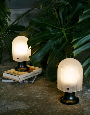 Lampada da tavolo Seine Portable Lamp - Ottone antico, bianco - GUBI