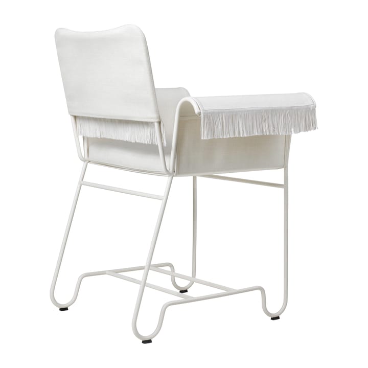 Poltroncina con braccioli Tropique con frangia, White semi matt-Leslie 06 GUBI