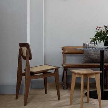 Sedia C-Chair - rovere macchiato nero, seduta e schienale intrecciati in materiale naturale - GUBI