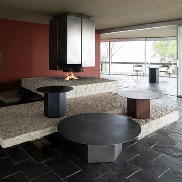 Tavolino da caffè Epic Steel - grigio nebbia, Ø 110 cm - GUBI