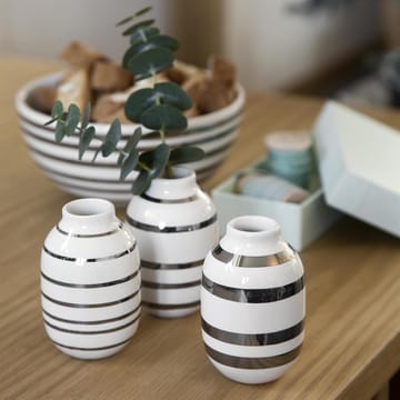 Vaso in miniatura Omaggio confezione da 3 - argento-bianco - Kähler