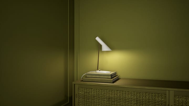 Lampada da tavolo AJ Mini Anniversary edition, Matte white-pale rose Louis Poulsen