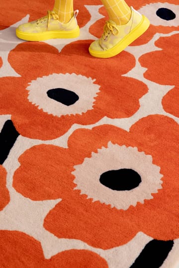 Tappeto in lana Unikko - Orange Red, 140x200 cm - Marimekko