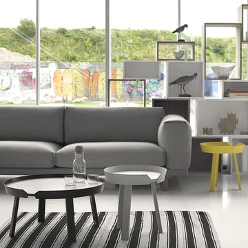 Divano Rest - Divano a 2 posti in tessuto steelcut Trio ii 133 light grey. Gambe in rovere - Muuto