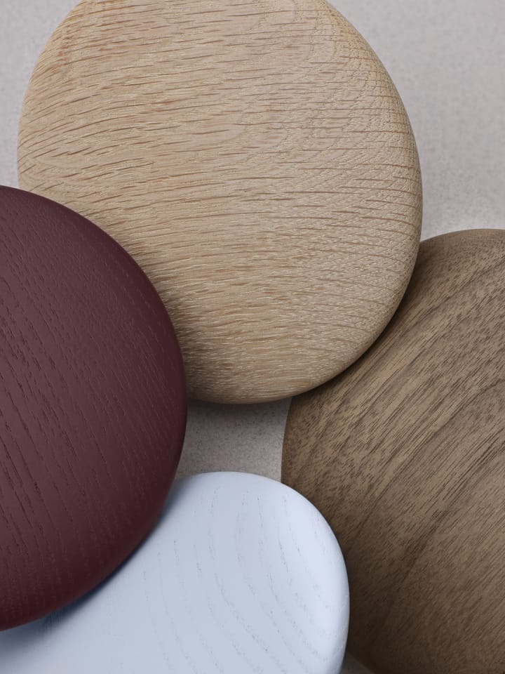 Gancio da parete Dots wood dark stained brown in legno , Ø13 cm Muuto