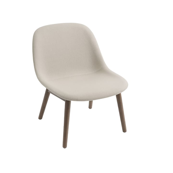 Sedia lounge con base in legno Fiber - tessuto hero 211 beige, gambe in rovere tinte di marrone - Muuto