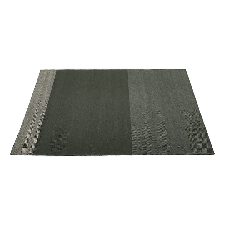 Tappeto Varjo 170x240 cm - Verde scuro - Muuto