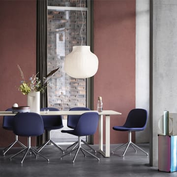 Tavolo da pranzo 70/70, 225x90 cm - Rovere impiallacciato, compensato, bianco - Muuto