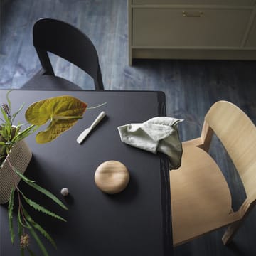 Tavolo da pranzo Workshop - Linoleum grigio, rovere, 140x92 cm - Muuto