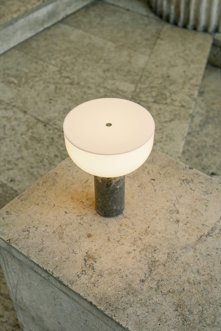 Lampada da tavolo Kizu Kizu portable, Gris du marais New Works