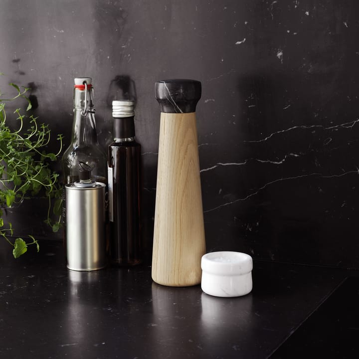 Macinapepe Craft, rovere, marmo nero, grande Normann Copenhagen