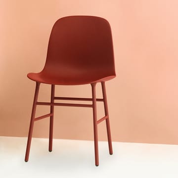 Sedia Form - rosso, gambe in rovere - Normann Copenhagen