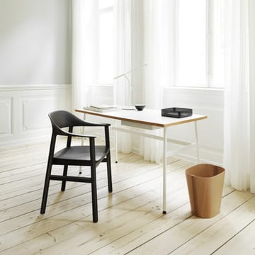 Sedia Herit con braccioli in rovere nero - Nero - Normann Copenhagen