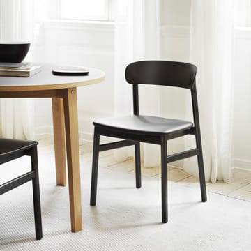 Sedia Herit in rovere nero con rivestimento in pelle - Nero - Normann Copenhagen