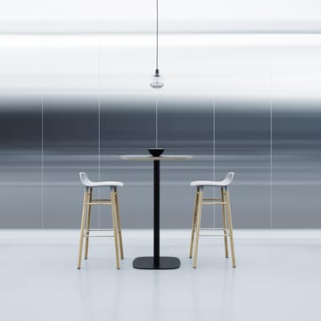 Sgabello con gambe in noce Form  - Grigio - Normann Copenhagen