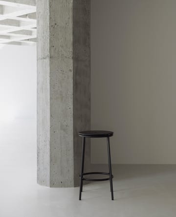 Sgabello da bar Circa, 65 cm - Rovere scuro - Normann Copenhagen