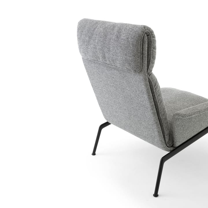 Poltrona lounge Muno LN17 High back, Warm black-Hallingdal 0126 &Tradition